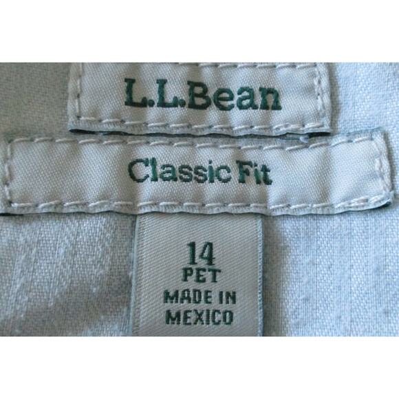 L.L. Bean Women's Mid Rise Dark Wash Stretch Blue Jean Capri Pants Size 14 - Picture 7 of 9